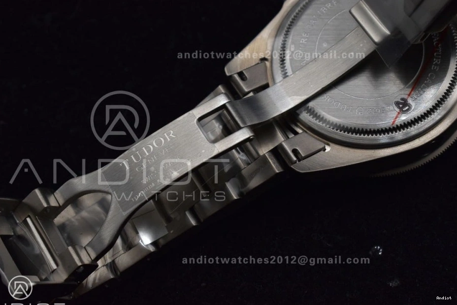 Pelagos Blue 1:1 Edition Bracelet on XF Titanium V5 A2824 Best 0311